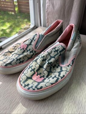 Converse Elephant Patterned Slip-On Sneakers with Pink Trim